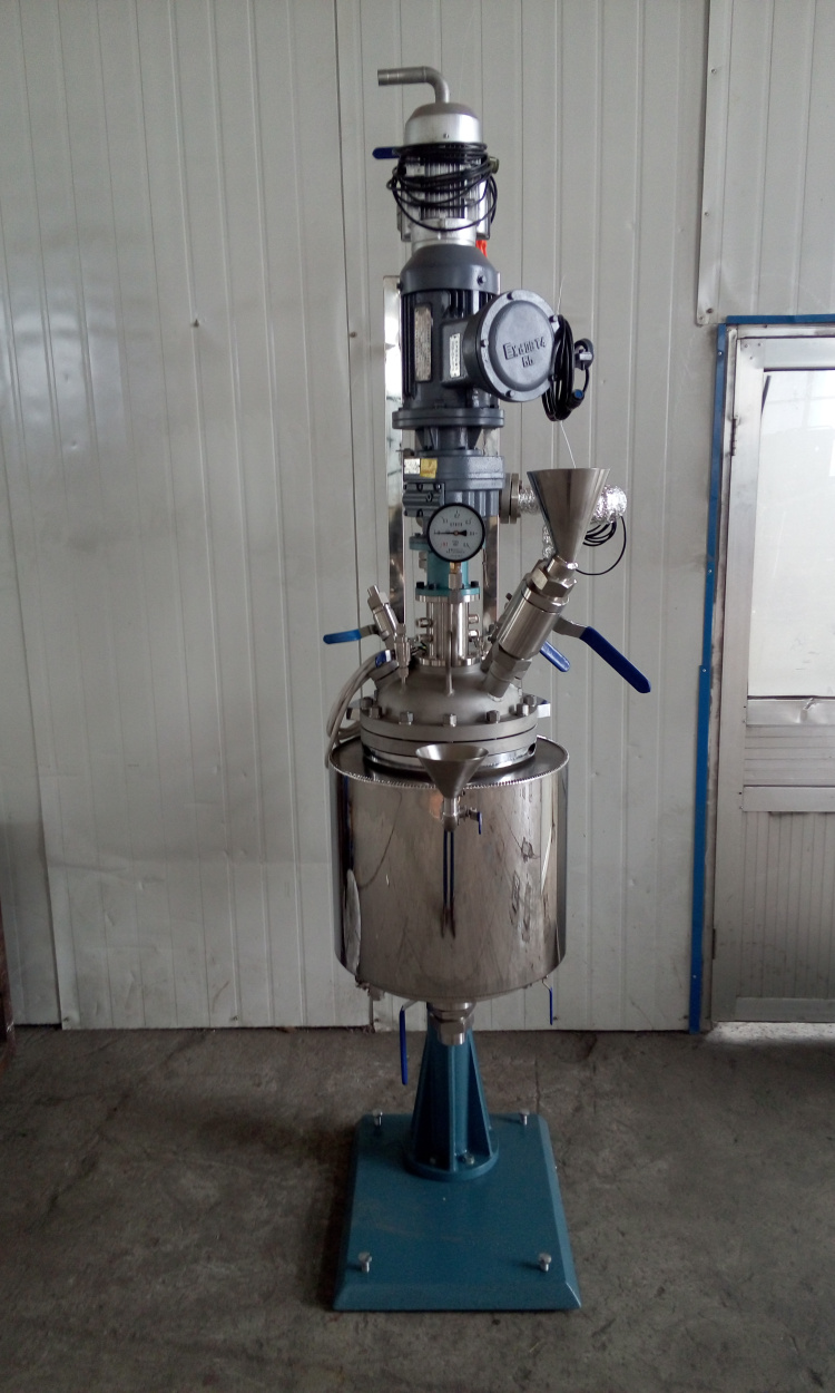 TFCF系列-磁流體、電加熱管、帶冷凝接收1