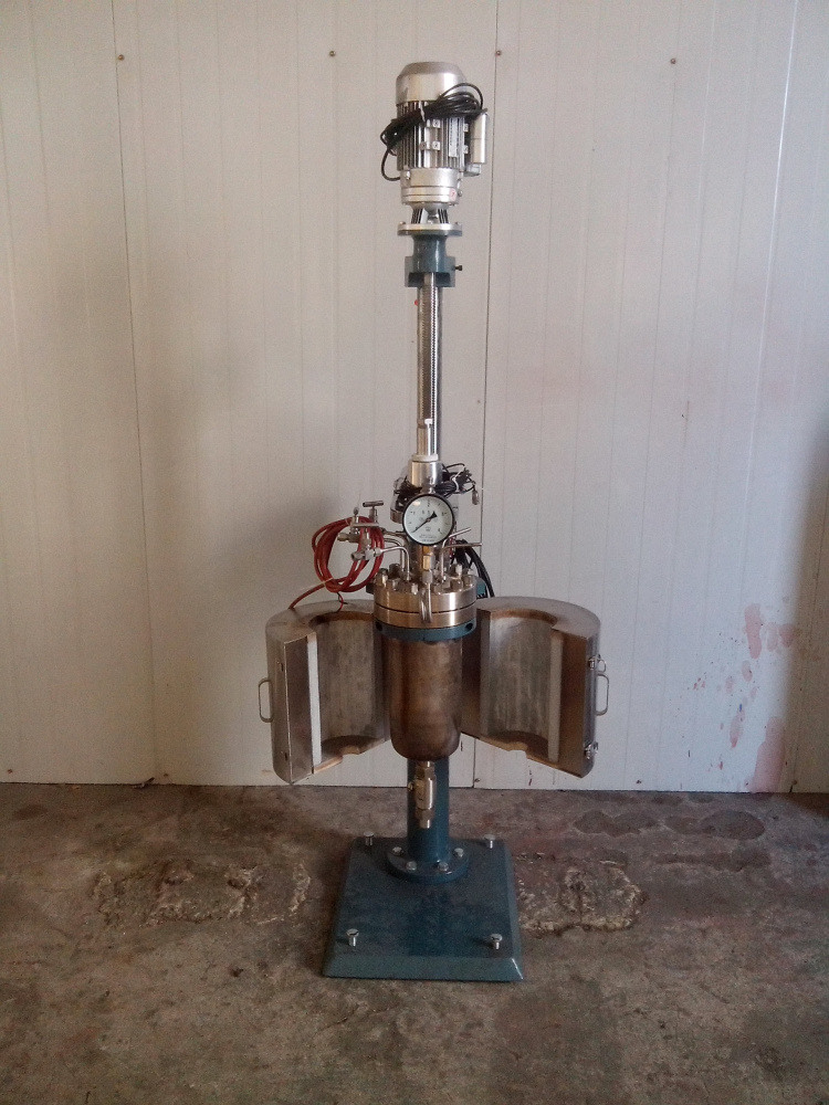 TFCF系列--電動升降釜蓋、開啟式電加熱爐2